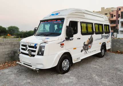 12 Seater Tempo Traveller in Amritsar